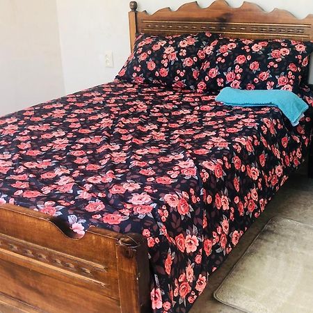 Rozmarin Нouse Makhinjauri Hotel Batumi Eksteriør billede